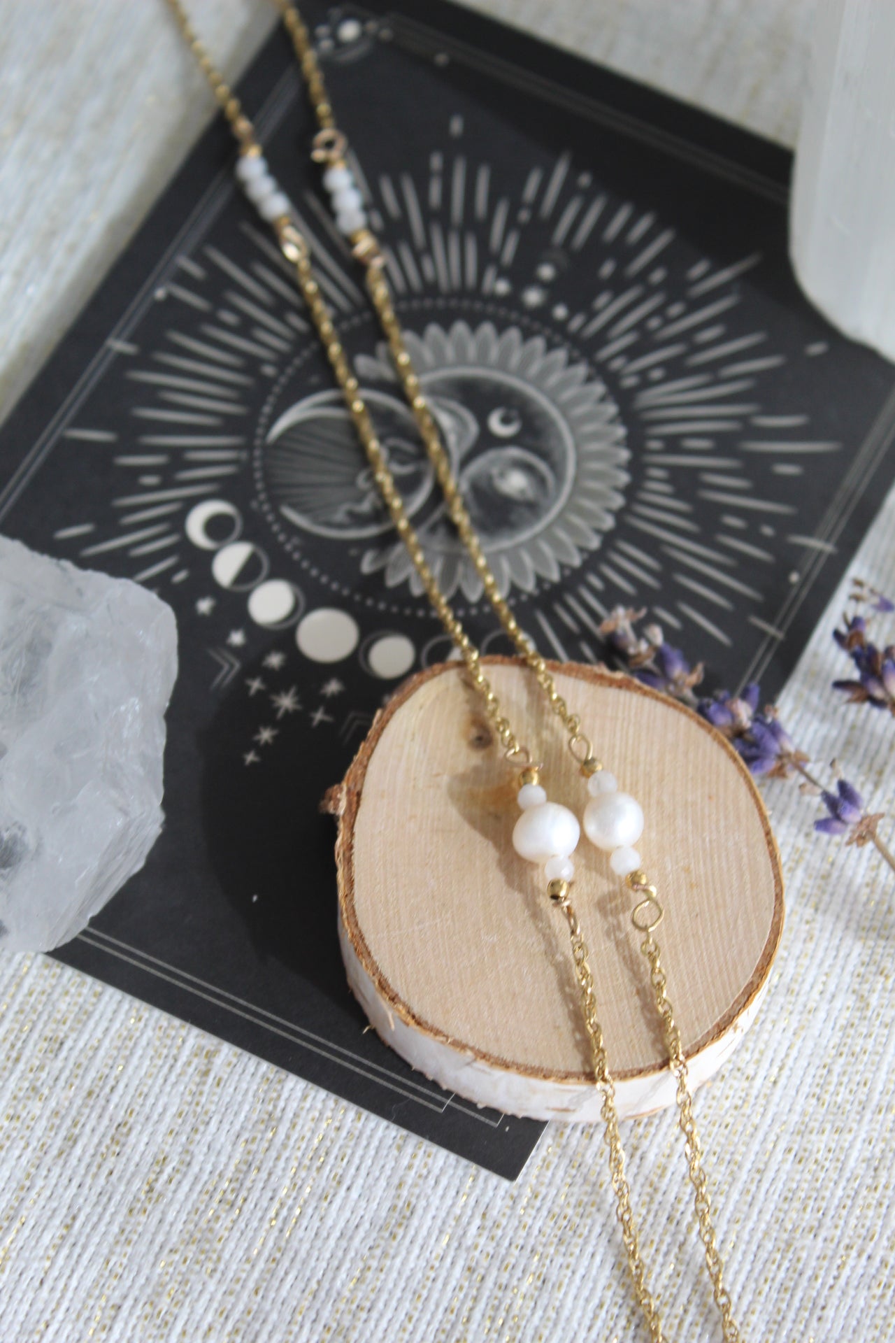 Eclipse Glow Ketting - maansteen & zoetwaterparel