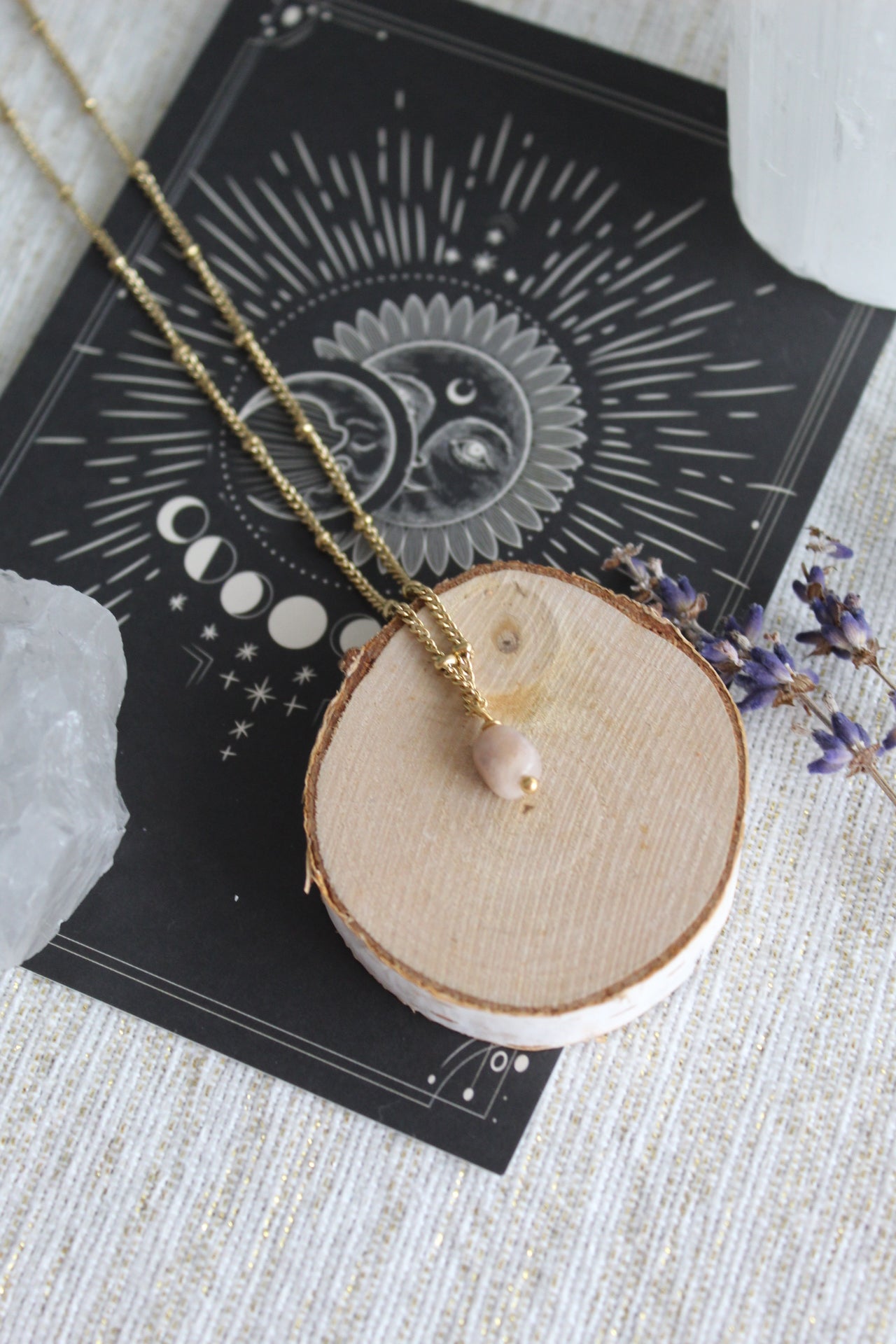 Moonshadow Ketting - Nude maansteen