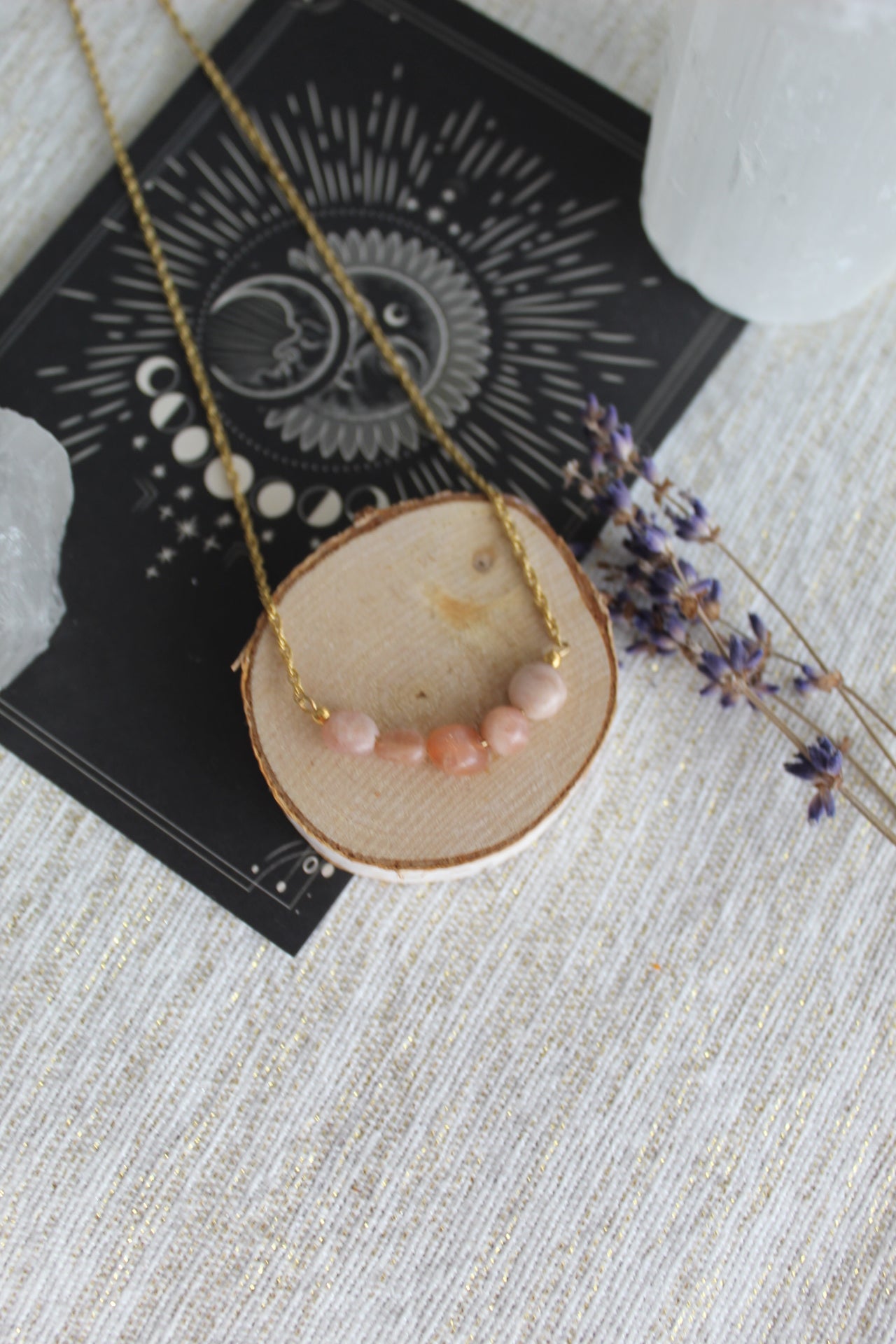 Moonshadow Ketting 2 - Nude maansteen